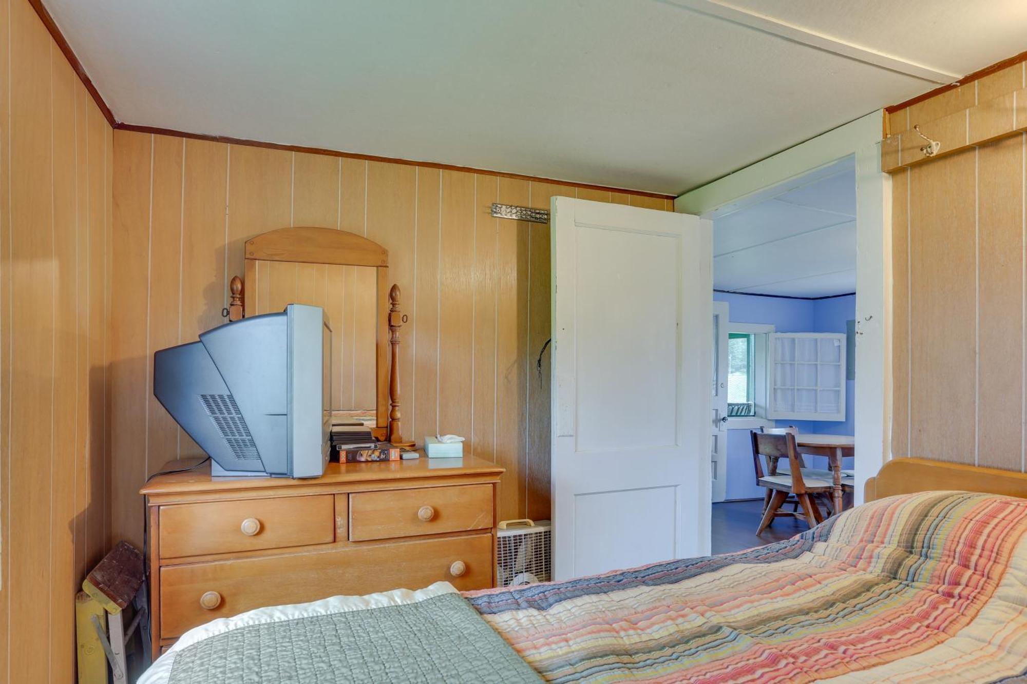 On 110-acre Farm Pets Welcome! * Honesdale