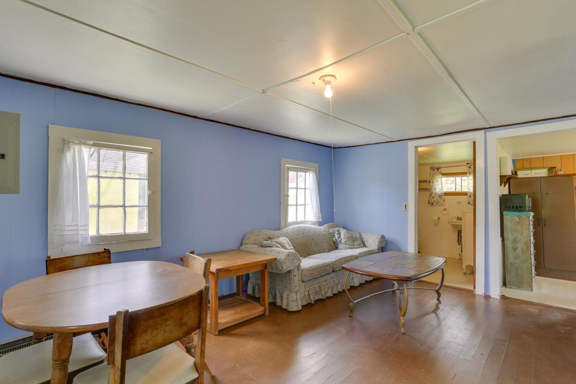 On 110-acre Farm Pets Welcome! Holiday home *